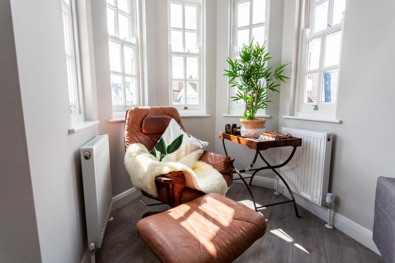 2 Bedroom Apartments With Sofa Bed In Southend Exteriér fotografie